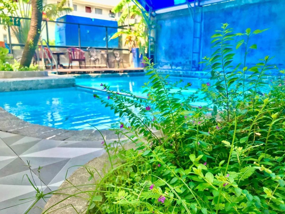 Golden River Resort Sihanoukville Esterno foto