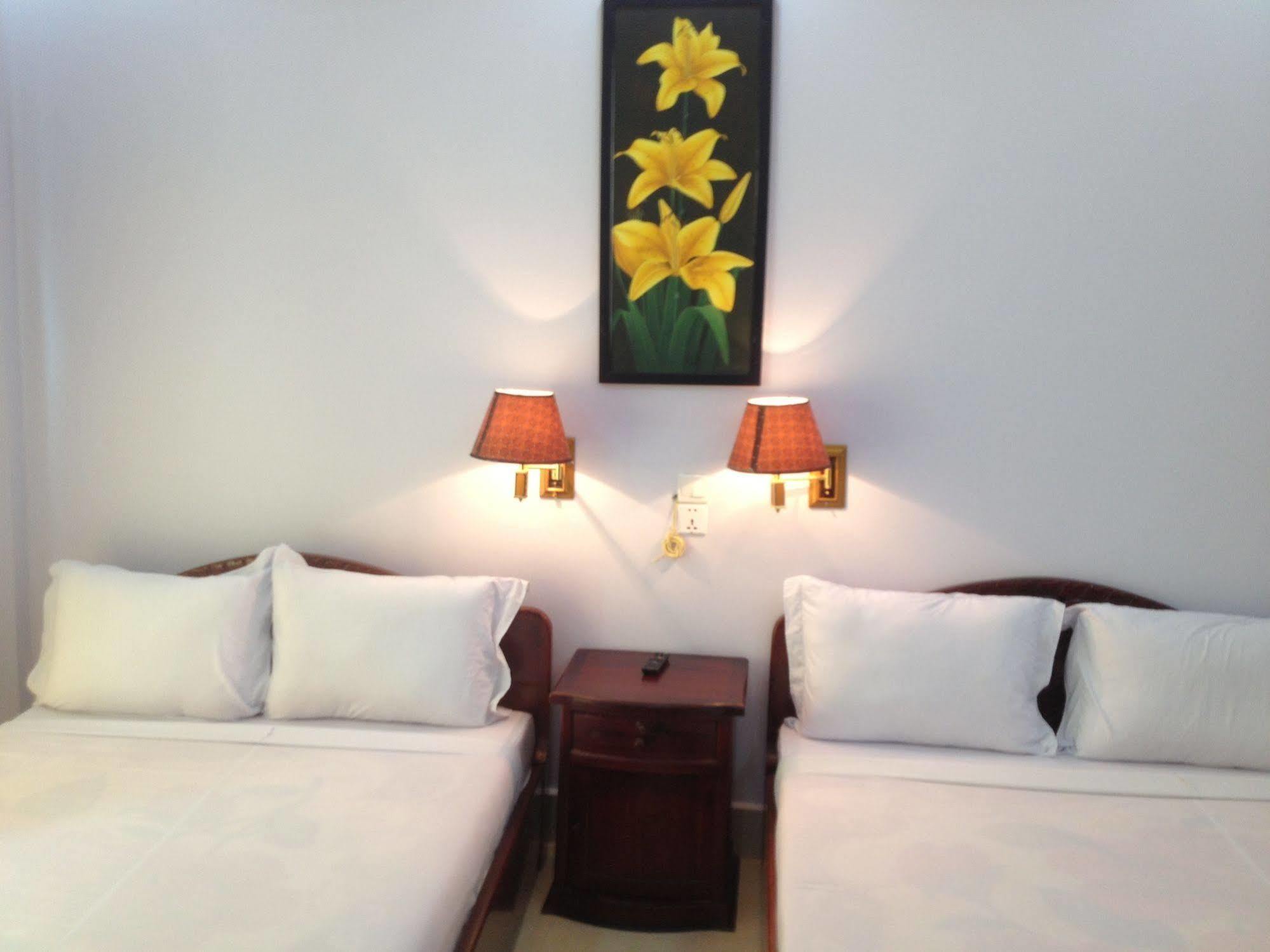 Golden River Resort Sihanoukville Esterno foto